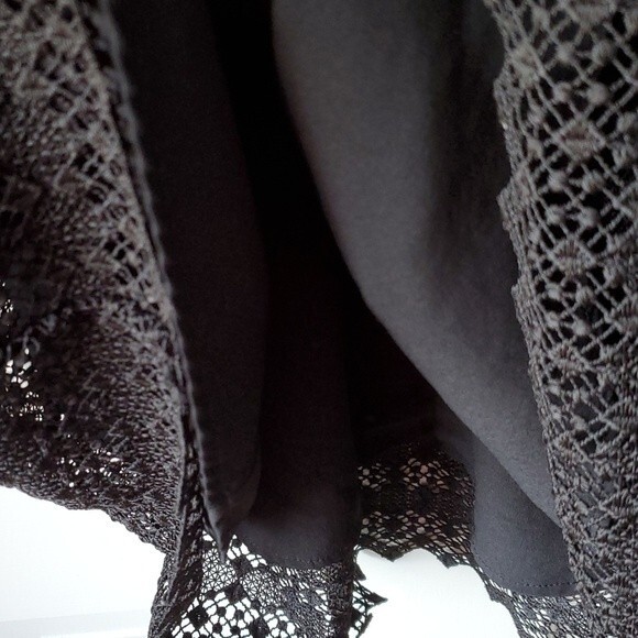 SANDRO PARIS BLACK LACE V-NECK GEOMETRIC MINI DRESS SIZE 2 FIT FLARE COCKTAIL - Picture 7 of 14